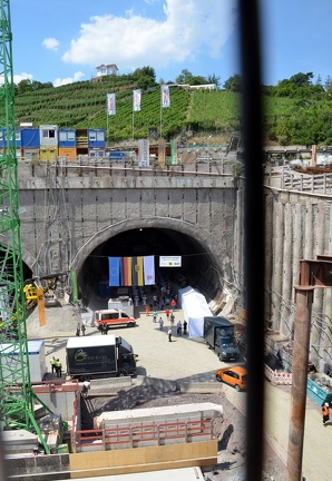 21-DSC 8206-001
